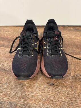 Asics Women’s Gel-Kayano 32 Black/Dark Currant Running Shoes